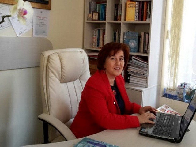 Трябват правила за обучение по алтернативна медицина